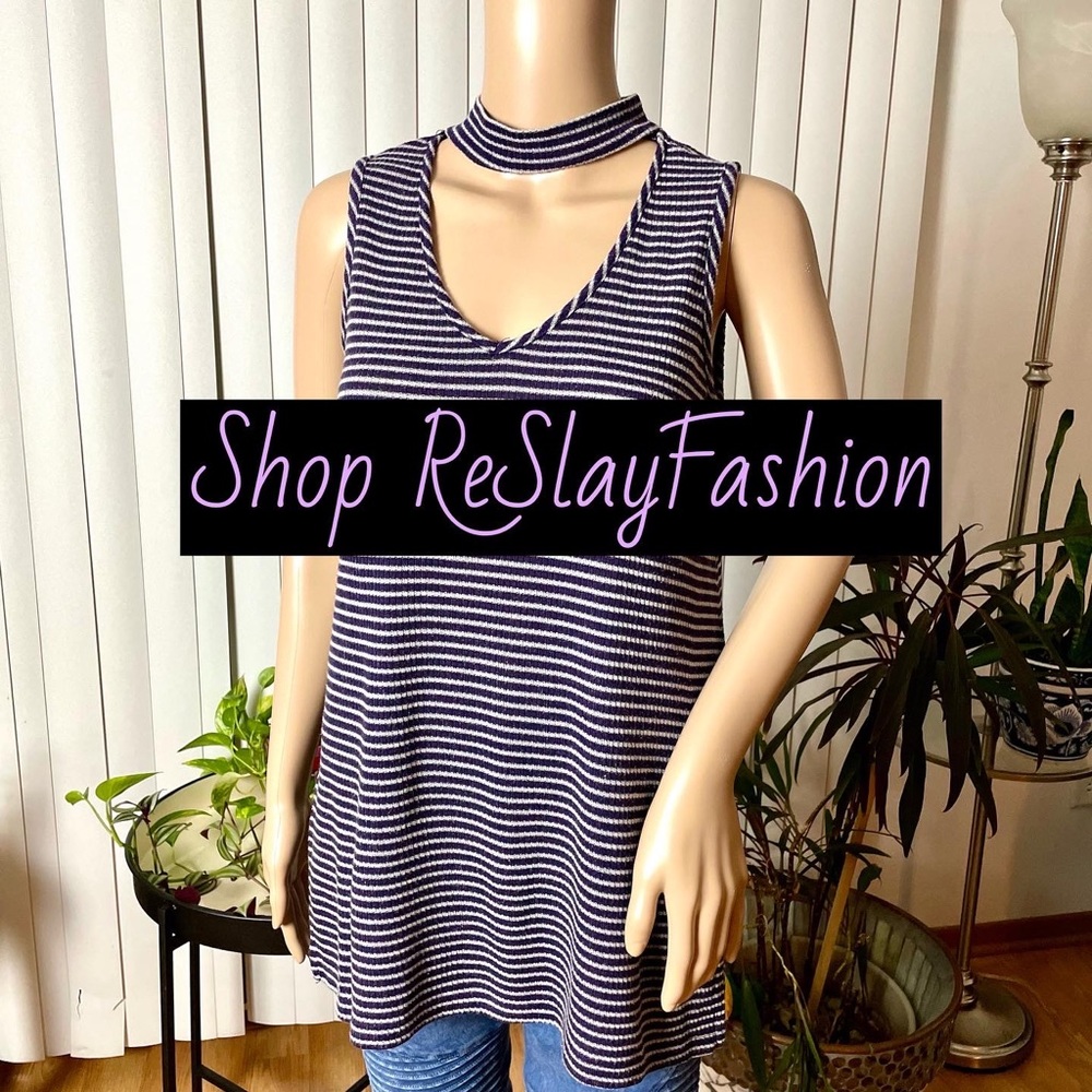 💜Cloud Chaser Purple and White stripe Turtleneck Pullover Women’s Top Sz small.